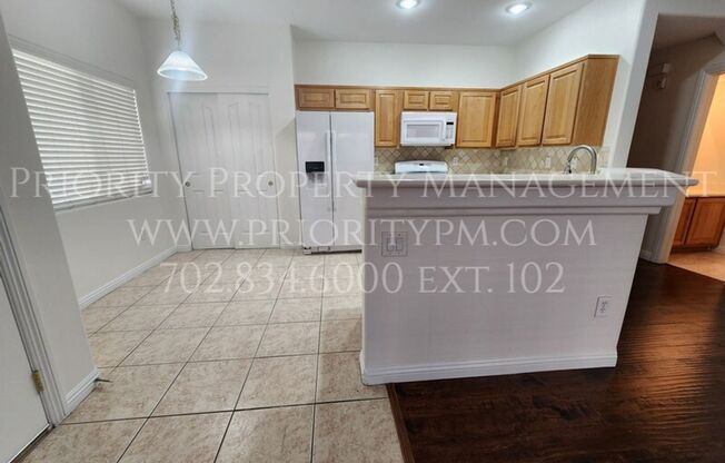 ~3 Bedroom Northwest Townhome ~ 1400sq. ft, 3 bed, 2 1/2 bath