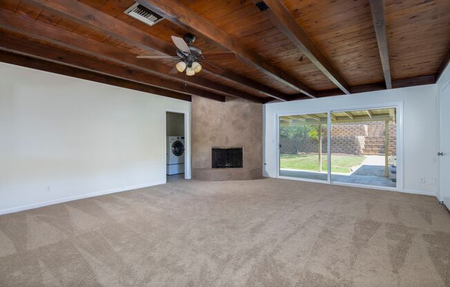 Beautiful 3BR 2.5 BA Hoyse in Allied Gardens