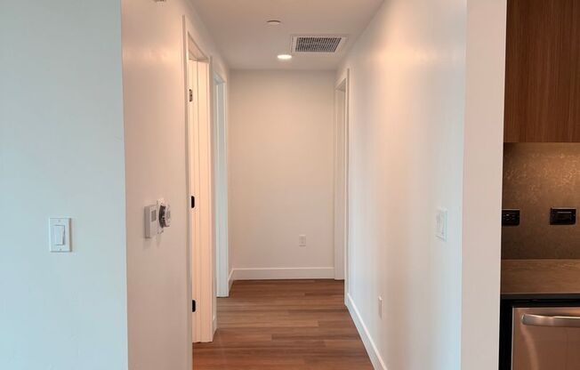 2 beds, 2 baths, 816 sqft, $4,225, Unit 805