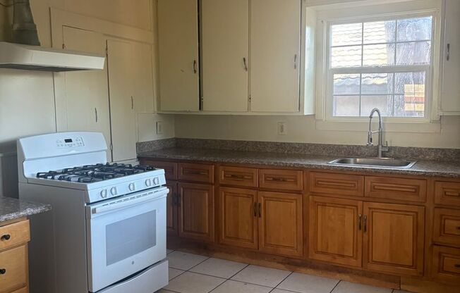 3 Bed/2 Bath with additional bonus room. Detached garage and LARGE yard space!!