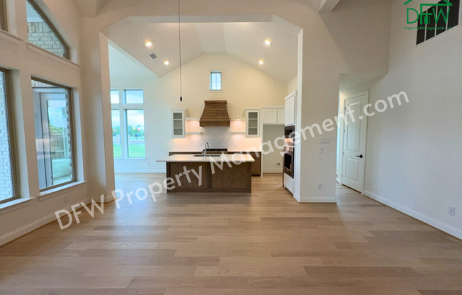 Modern 2-Bedroom Home on Corner Lot in Irving – Built in 2024!