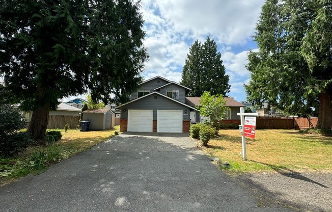 Beautifully Remodeled Lynnwood Home on Private 1/4-Acre Lot