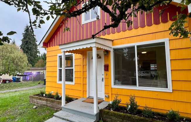 Fully Remodeled 1 BD + Loft