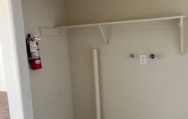 Cute Centrally Located Aparatment!