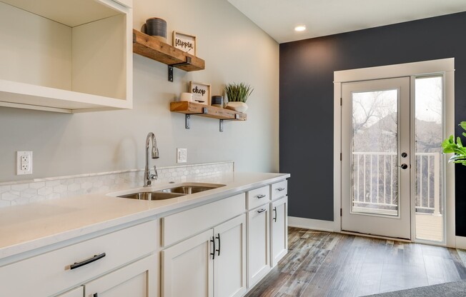 1 bed, 1 bath, 760 sqft, $1,230, Unit 204 - Indigo Corner