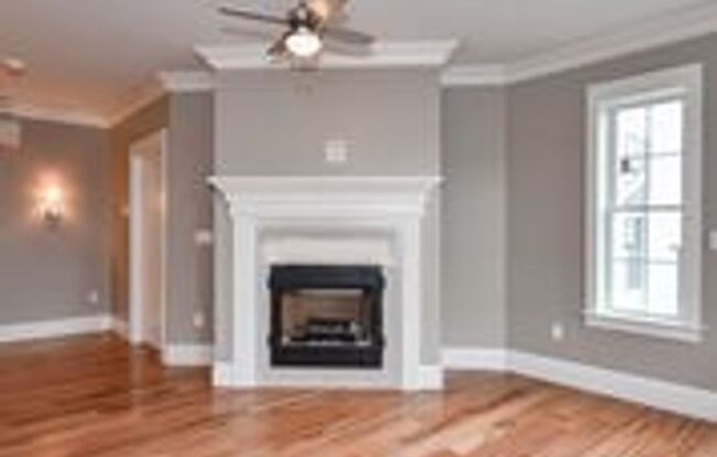 2 beds, 2 baths, 1,047 sqft, $2,695, Unit 207