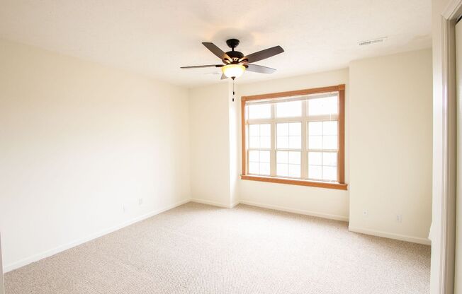 2 beds, 2 baths, 1,250 sqft, $1,840, Unit CL - 3384