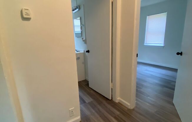 2 beds, 1 bath, 800 sqft, $775, Unit 106 C