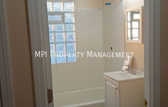 316 N 75 ST