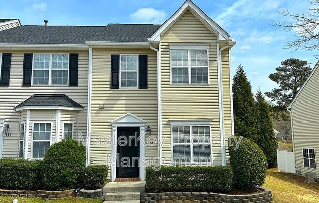 123 BABERTON DR