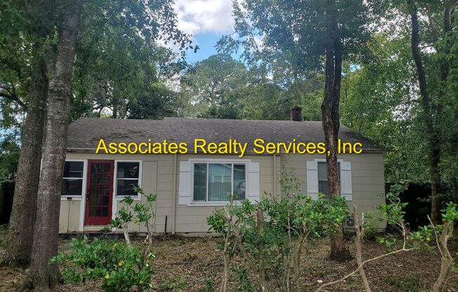 3 beds, 1 bath, $1,245