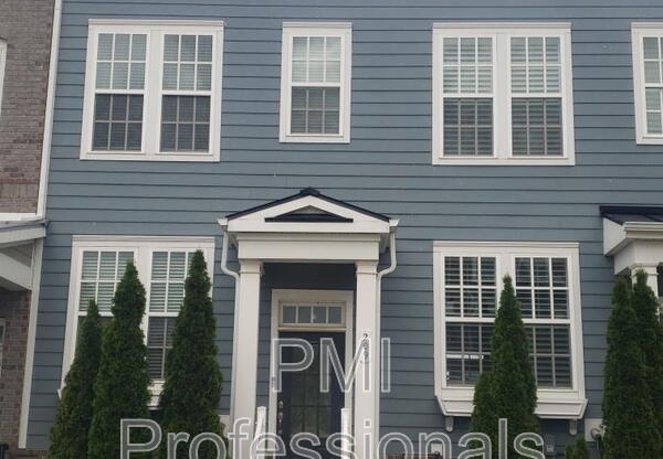 209 MUIR AVE