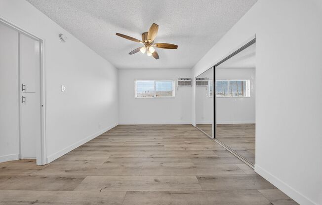2 beds, 2 baths, $2,800, Unit 017#201