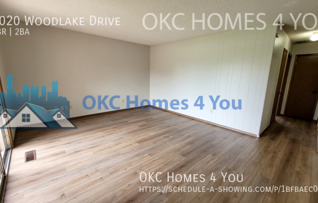 7020 WOODLAKE DR
