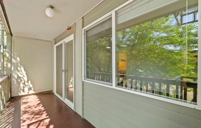 1 bed, 1 bath, 448 sqft, $1,395