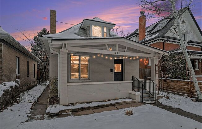 2 Bed 2 Bath Home for Rent In Wash Park area!