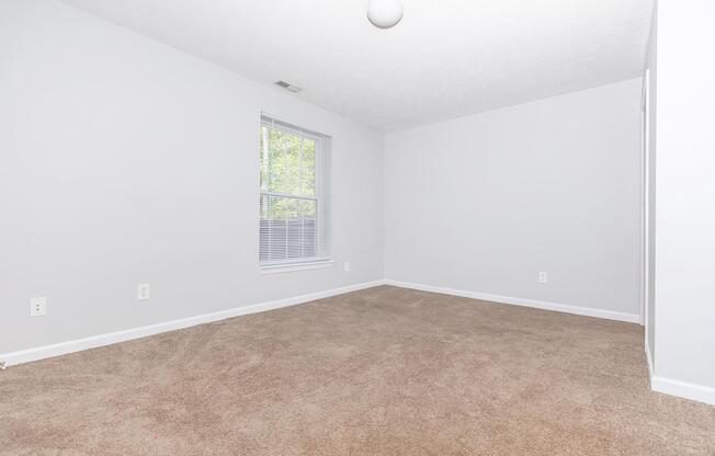 4 beds, 4.5 baths, 2,000 sqft, $1,912