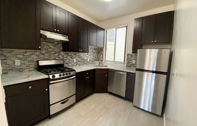 1 bed, 1 bath, 565 sqft, $2,895