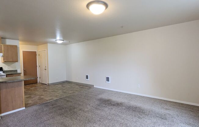 3 beds, 2 baths, 1,180 sqft, $1,625, Unit C103