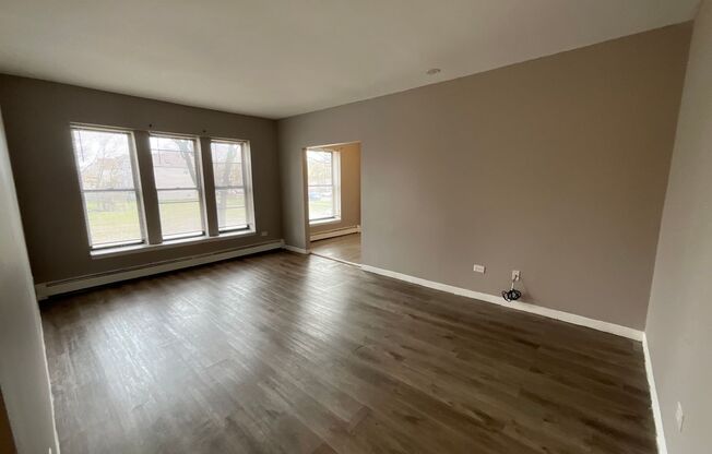 3 beds, 1 bath, $1,850