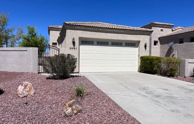 2BR Vacation Home in Gated Community Bullhead Parkway with Utilities Avail 10/1