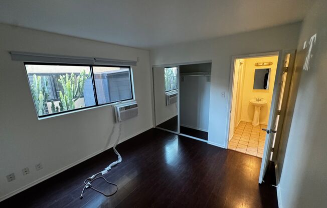 2 beds, 1 bath, 550 sqft, $2,450, Unit 1115-1