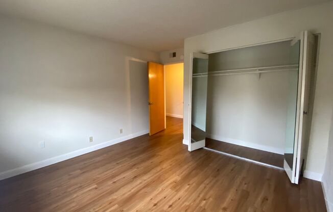 2 beds, 1 bath, $2,195