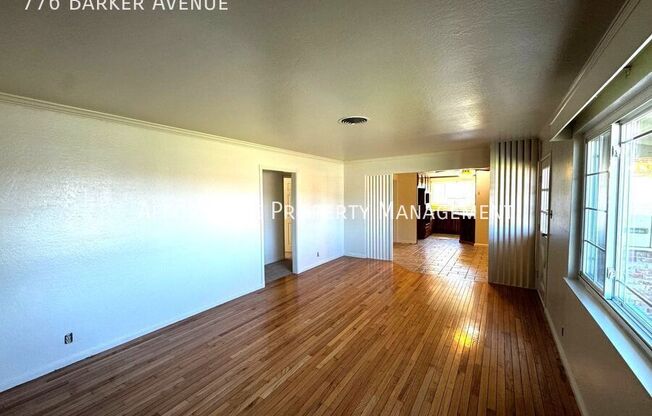 776 BARKER AVE