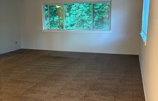 1626 S KENT DES MOINES RD