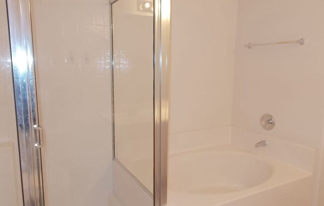 2 beds, 2 baths, $1,875, Unit # 2312