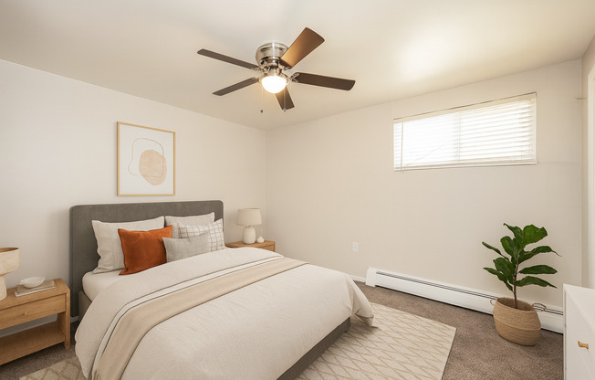 Welcome to 2130 E Boulder St — Comfortable Living in Central Colorado Springs!