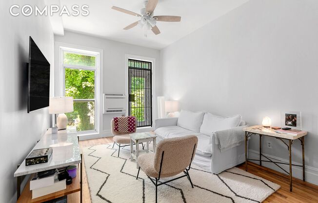 104 DEAN ST