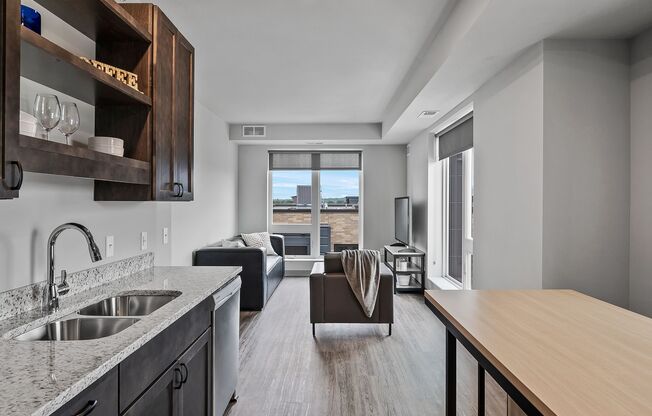4 beds, 2 baths, 1,231 sqft, $3,240, Unit 305