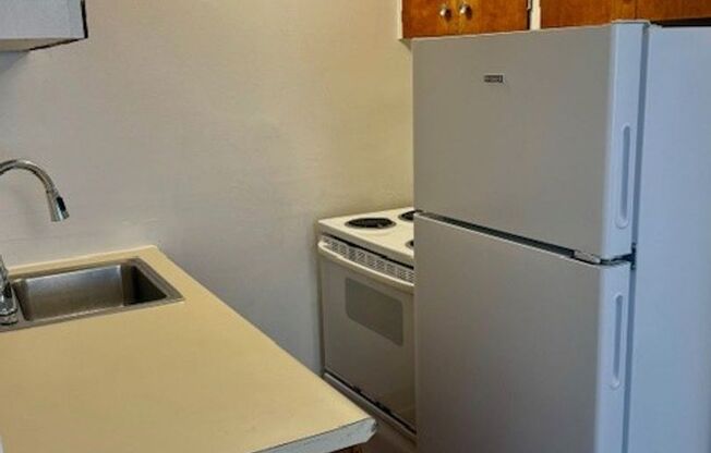 California Avenue Apartments