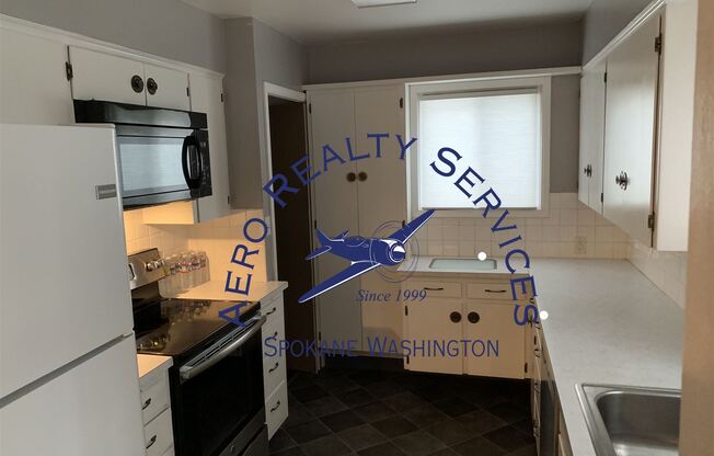 39 W 21st Ave
