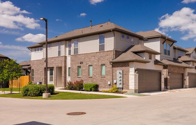 Stylish 3 Bed, 2.5 Bath Home in Gated Round Rock Community – Updated and Move-In Ready!