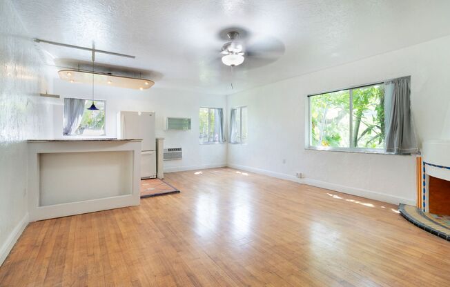 1525 Meridian Avenue, Unit # 209