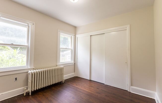 Spacious 3-bedroom, 2-bathroom (Full House - Rental)