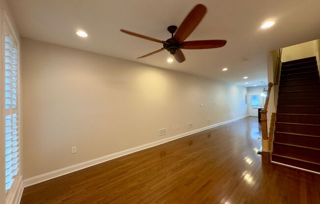 Charming 3 Bed/3 Bath Townhome in Middle East  Baltimore!