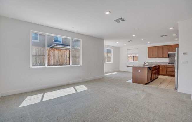 3434 Sassafras Way