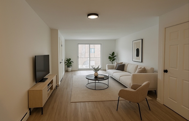 2 beds, 1 bath, 850 sqft, $2,350, Unit 38