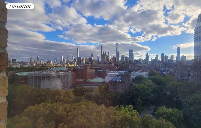 3 beds, 3 baths, $14,000, Unit PHD