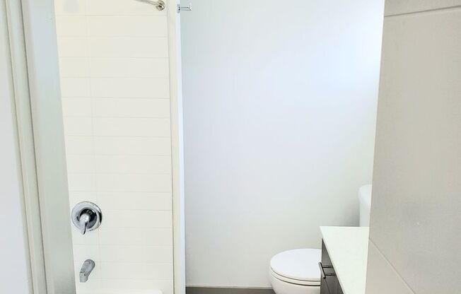 Studio, 1 bath, 167 sqft, $999, Unit D306