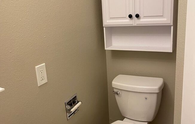 1 bed, 1 bath, 475 sqft, $1,395, Unit 16