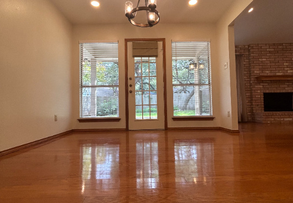 13722 OAK PEBBLE