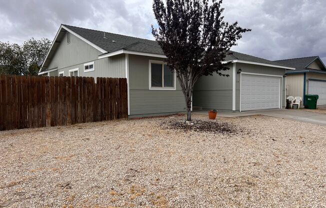 3 beds, 2 baths, $1,865