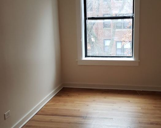 1 bed, 1 bath, $1,300, Unit 3052 - Unit 2