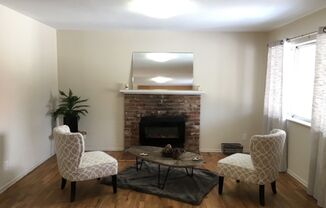 2 beds, 1 bath, $2,350