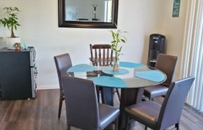 1 bed, 1 bath, 818 sqft, $2,195, Unit 143