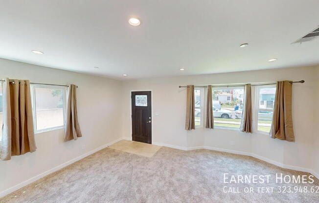 8228 LAURELGROVE AVE